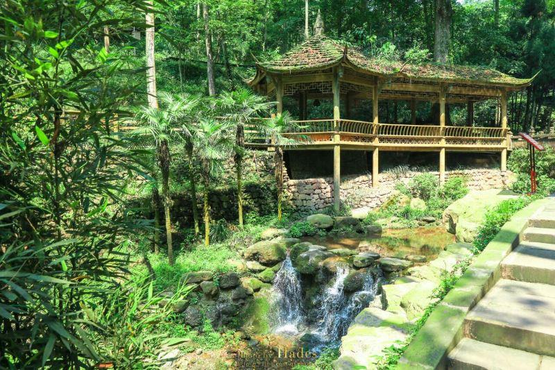 青城山