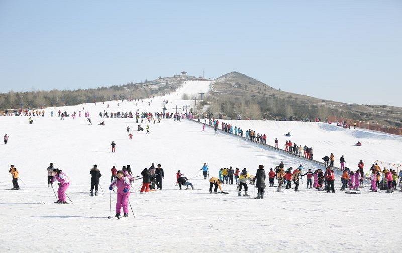 右玉南山滑雪场