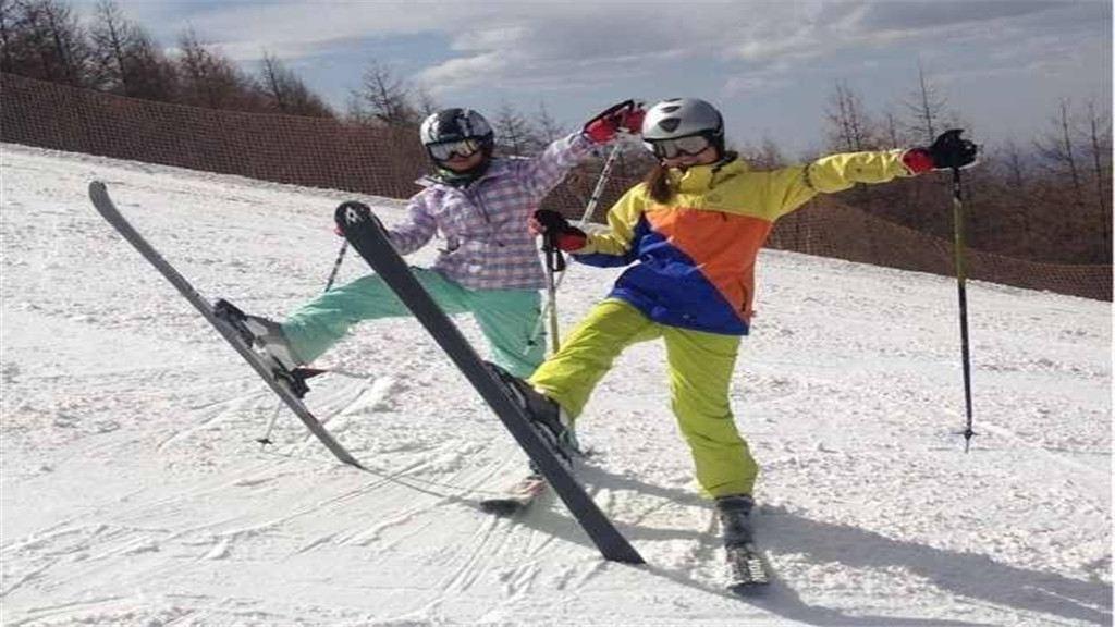 五盖山野外滑雪场