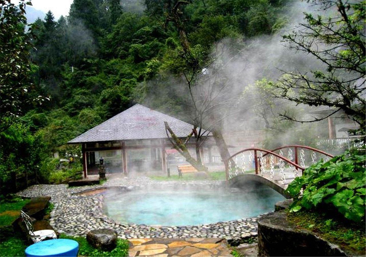 漫葡天沐温泉