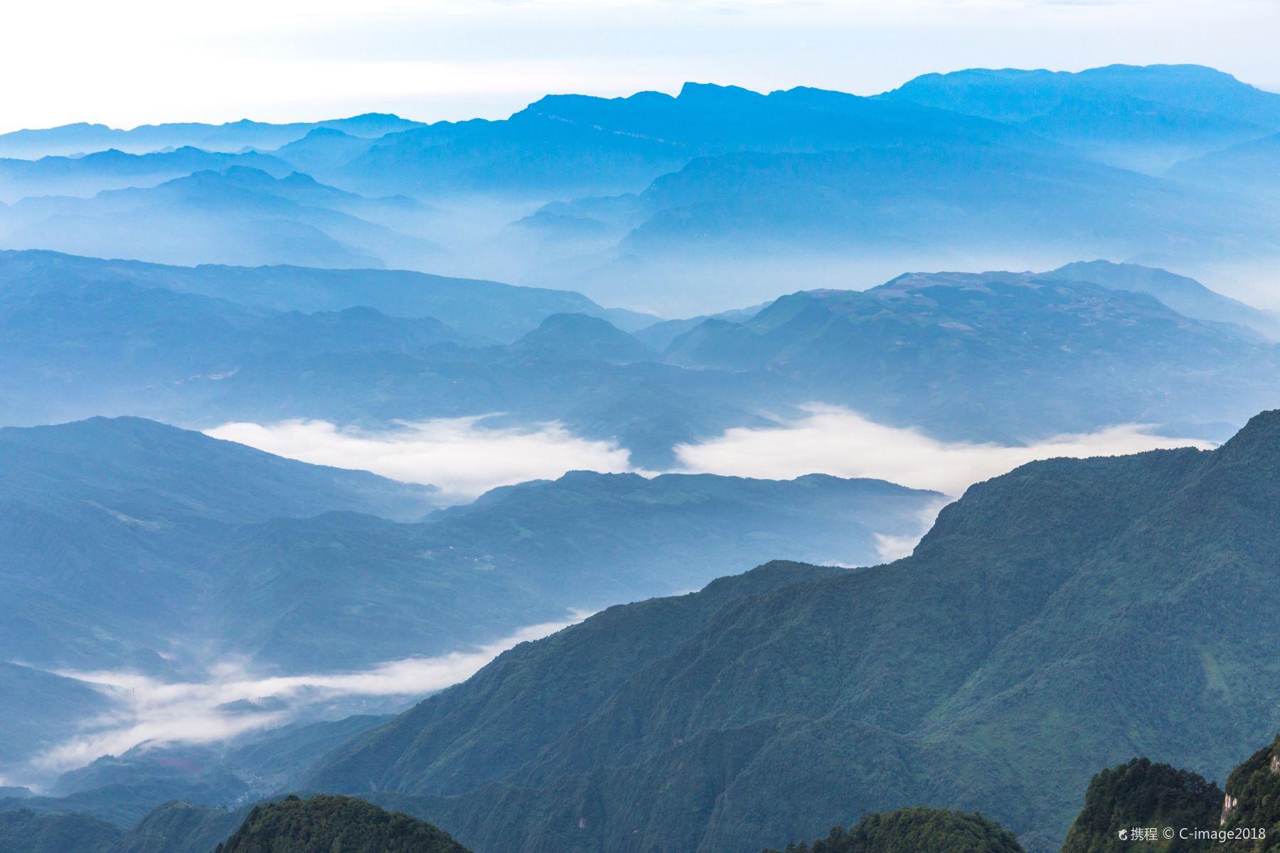 峨眉山