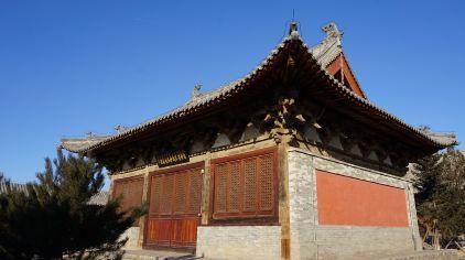 灵岩寺