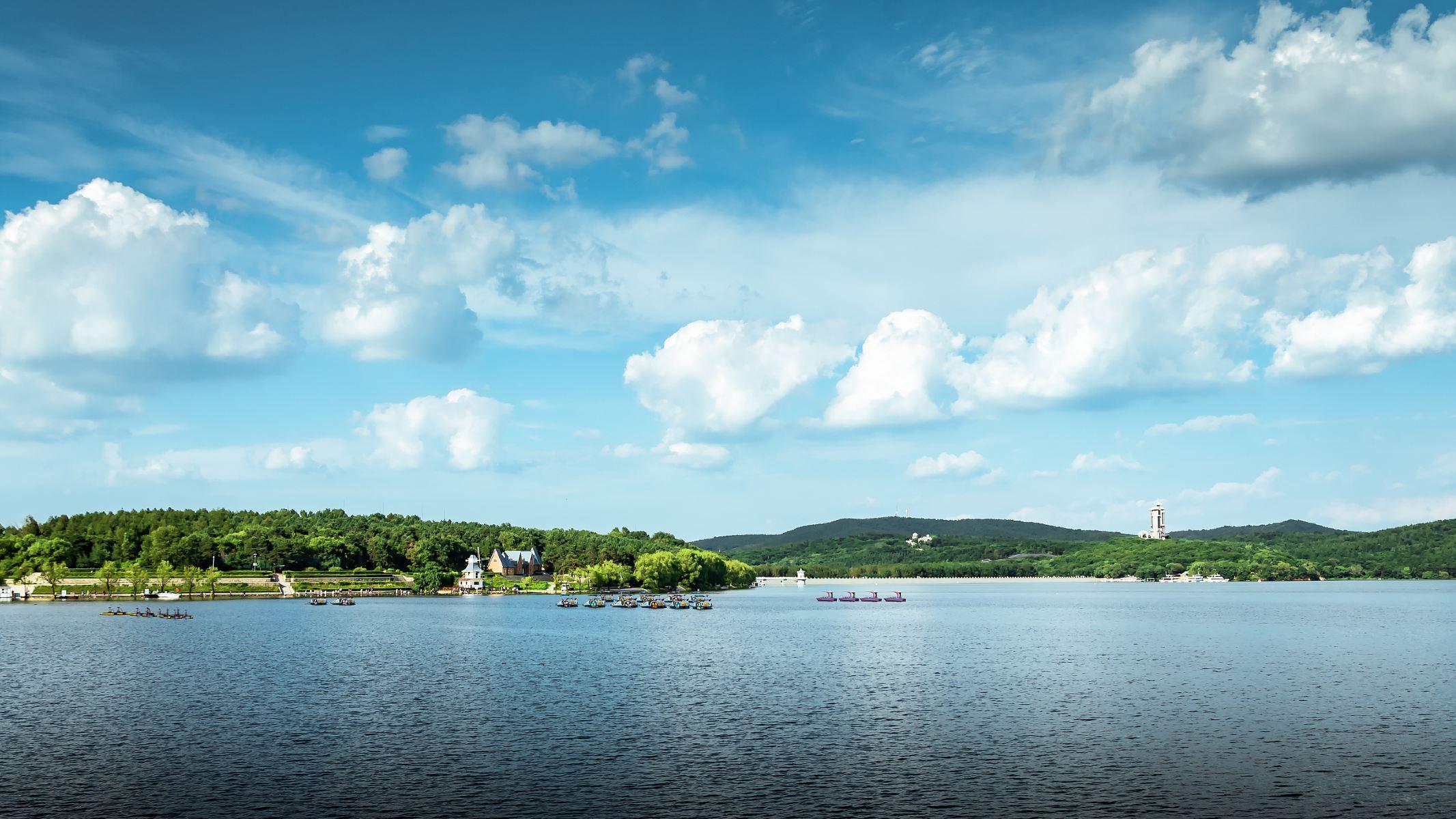 净月潭