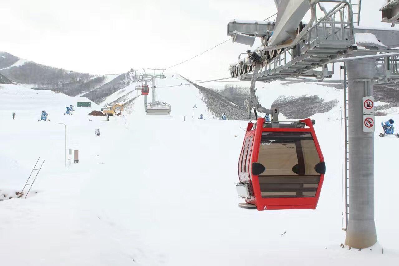 富龙滑雪场