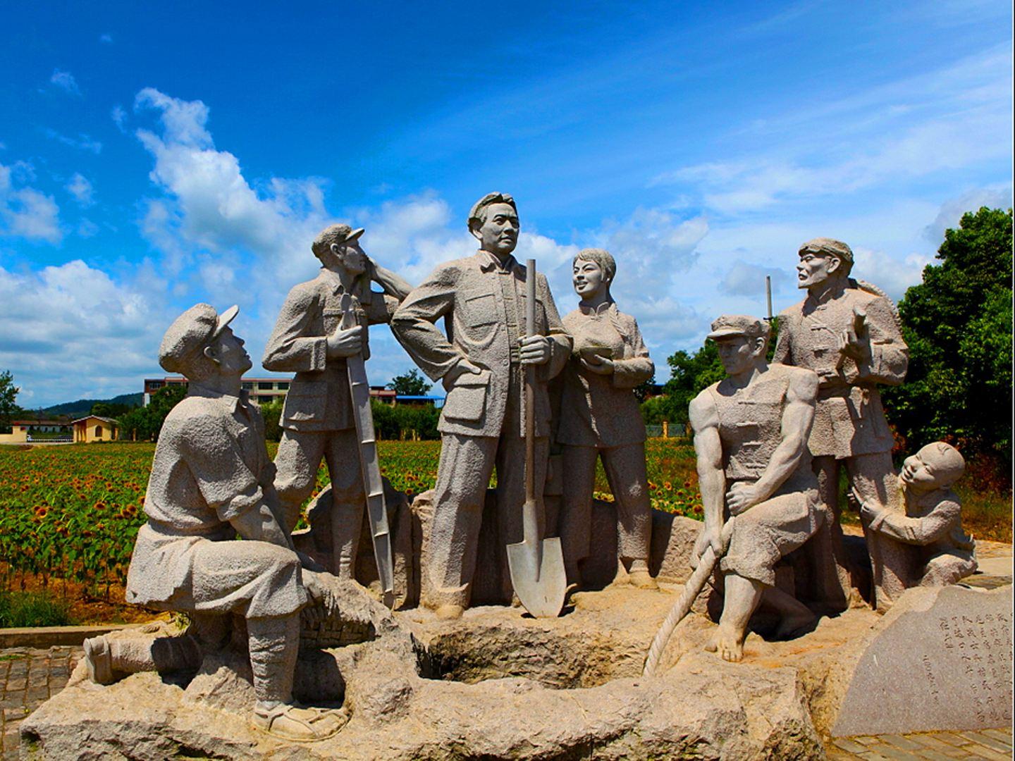 共和国摇篮旅游区-红井景区