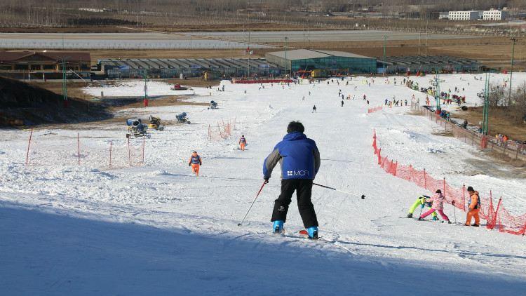 莲花山滑雪场