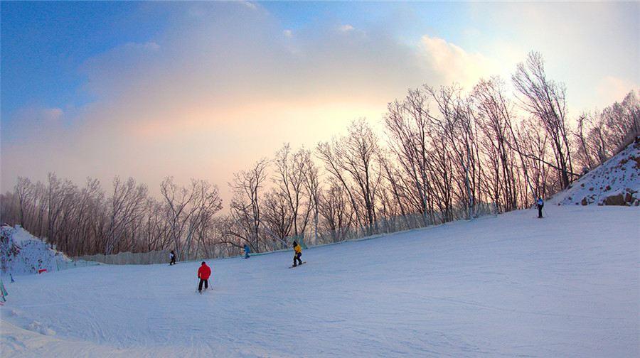 天桥沟滑雪场