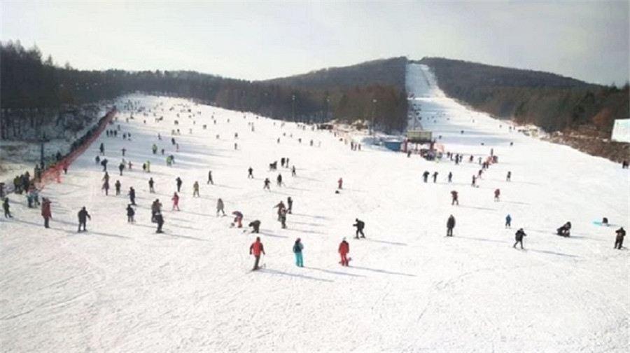 上京国际滑雪场