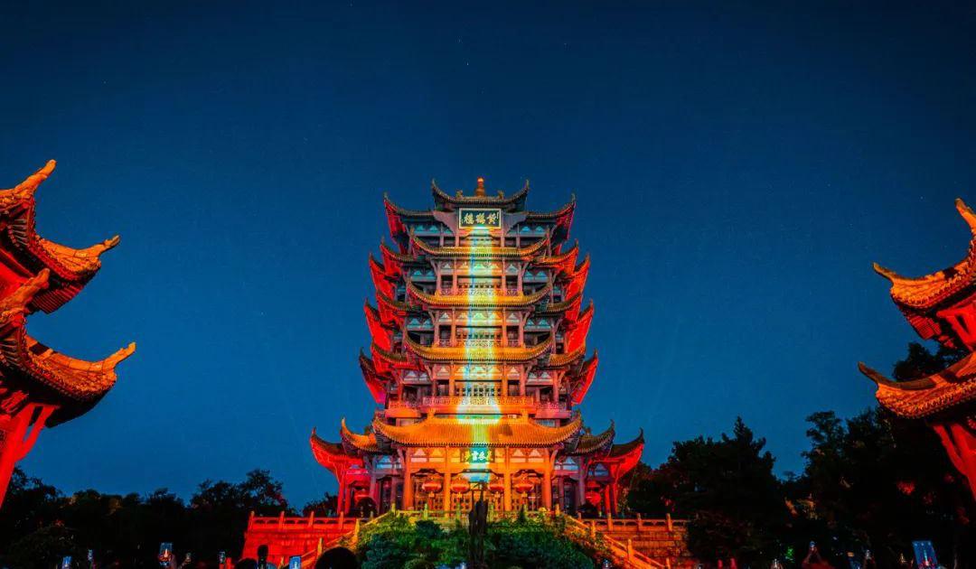 夜上黄鹤楼