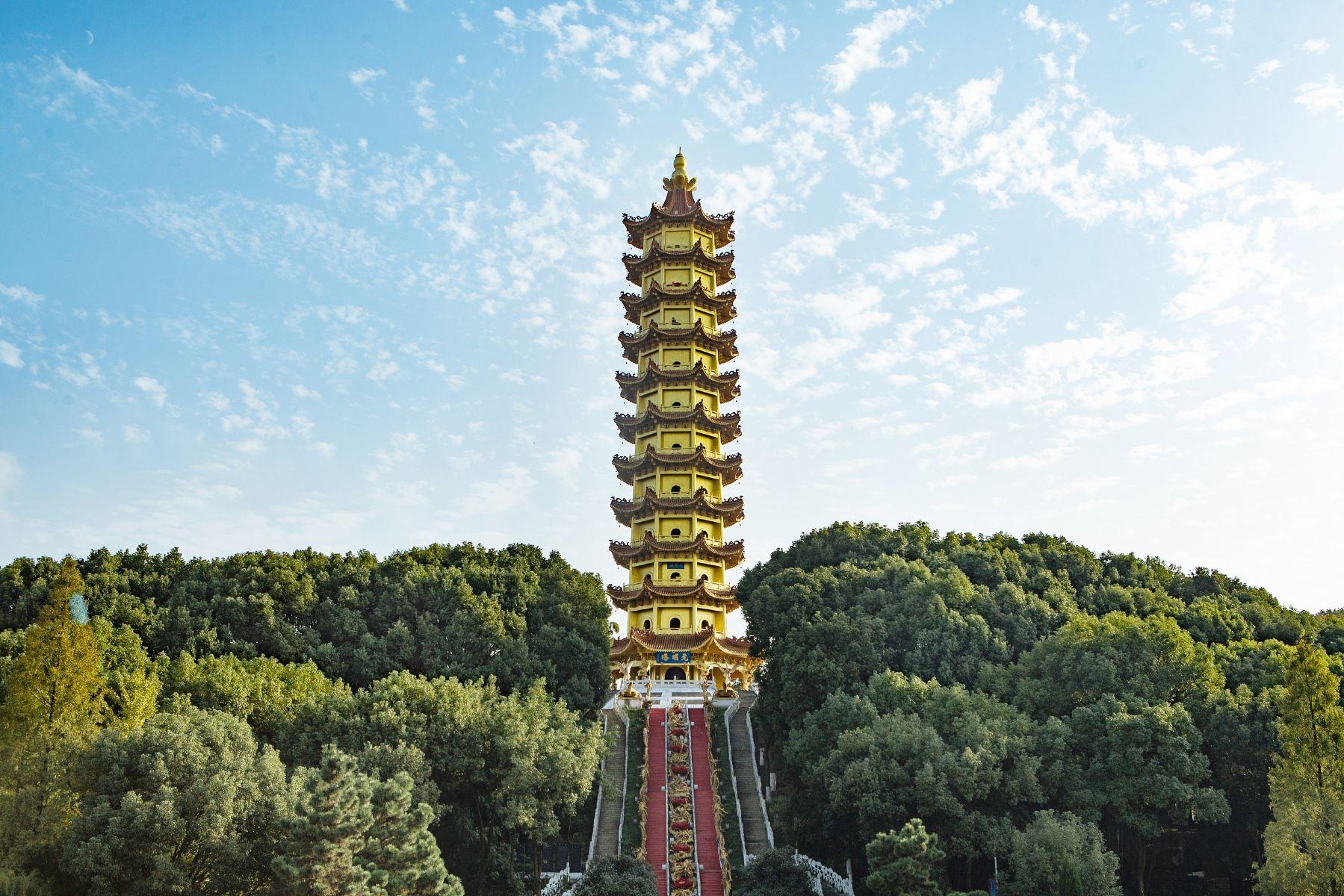 莲花山
