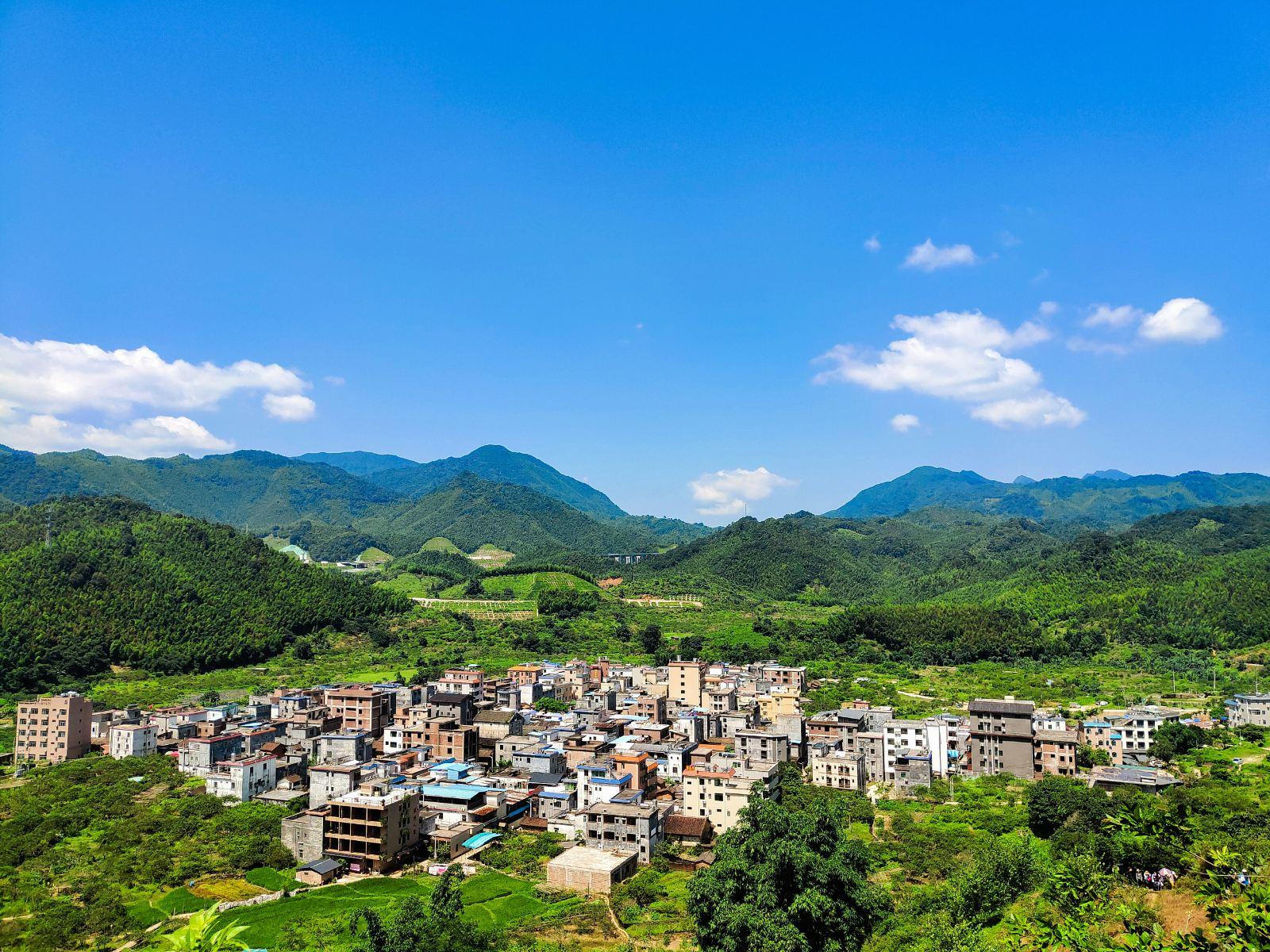 溪头旅游村