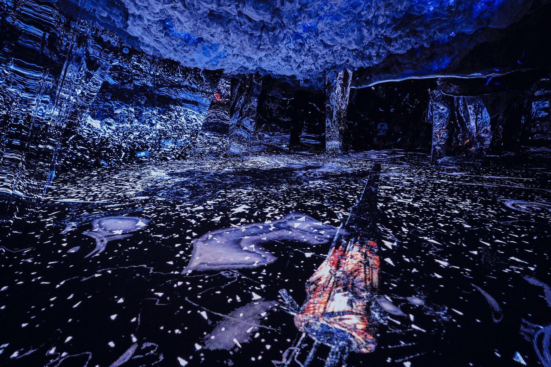 超体空间SoReal VR(迪士尼小镇店)