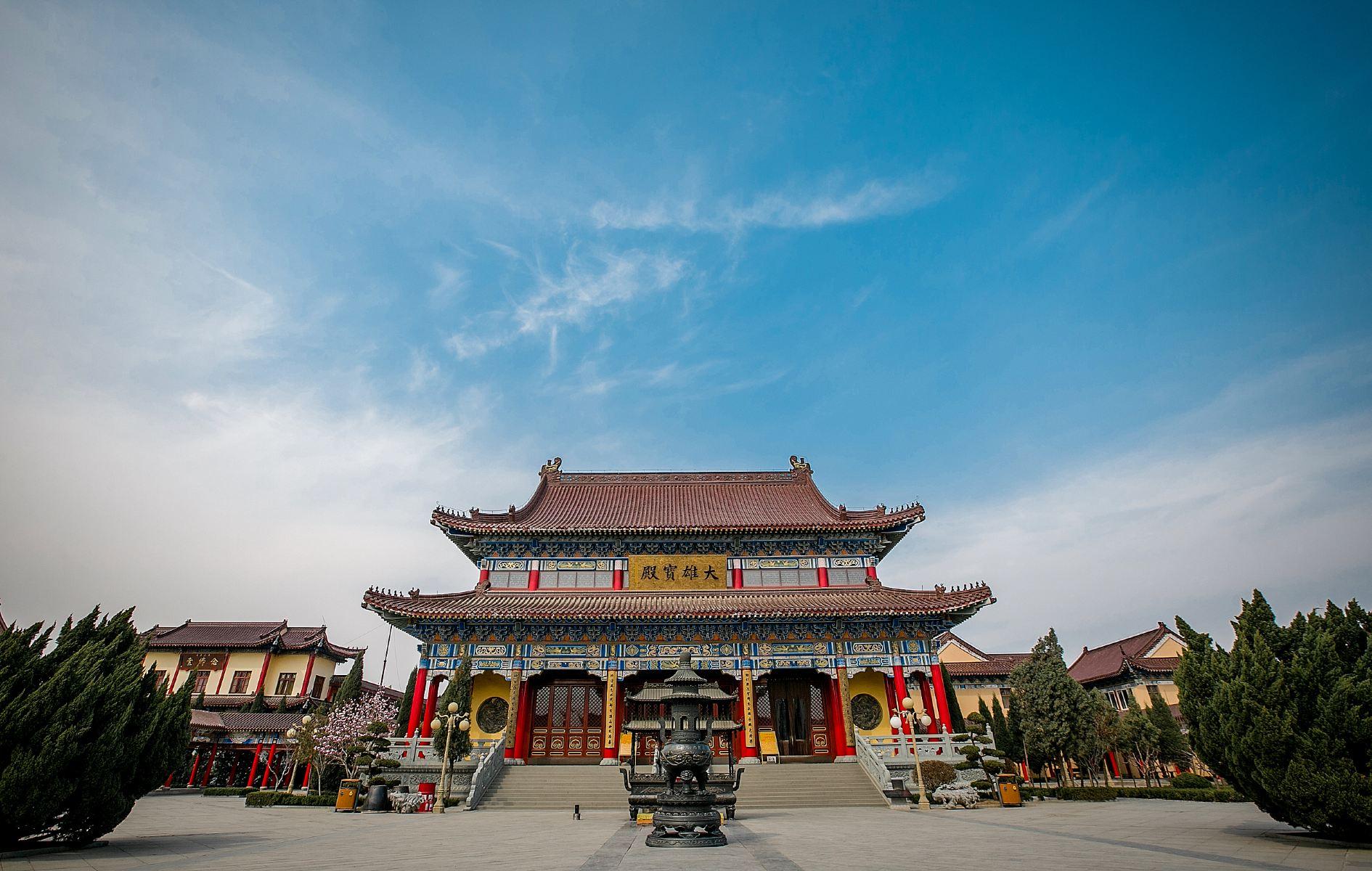 海岛金山寺景区