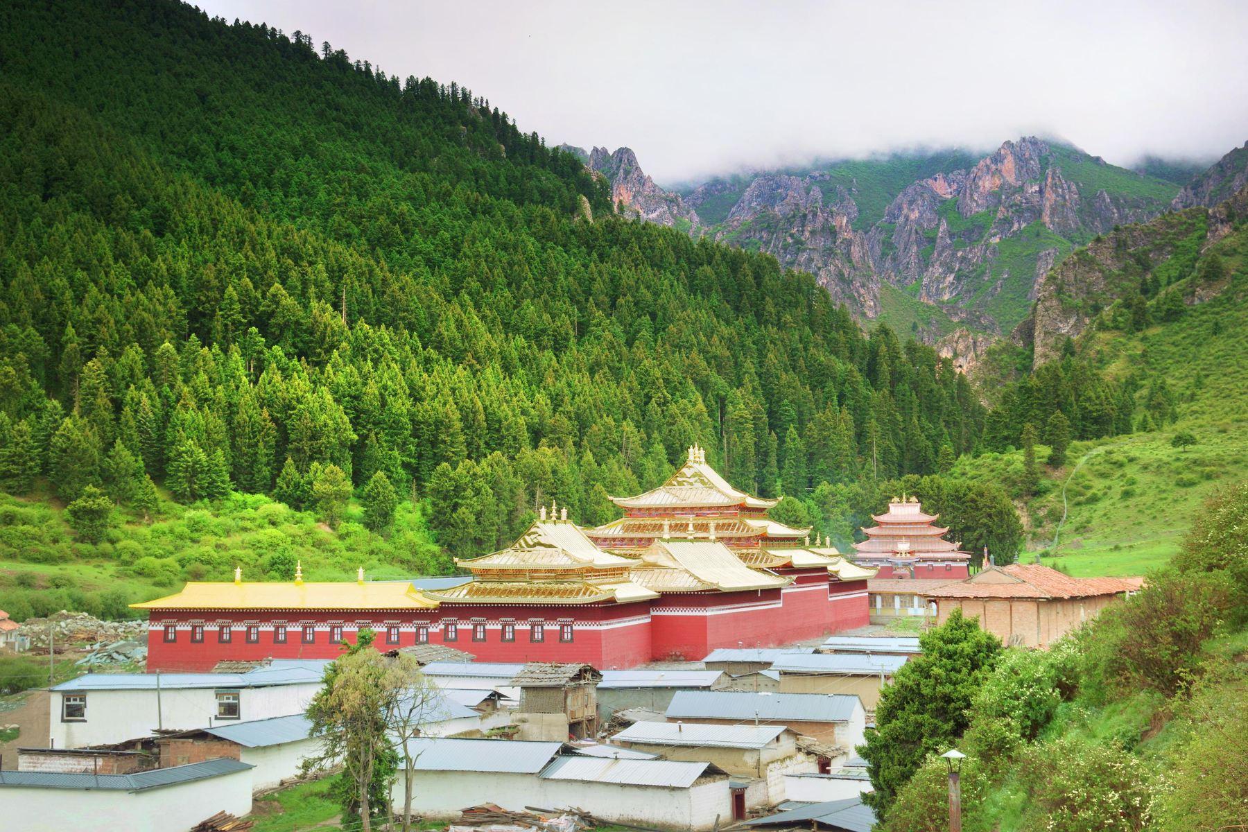 格尔底寺院