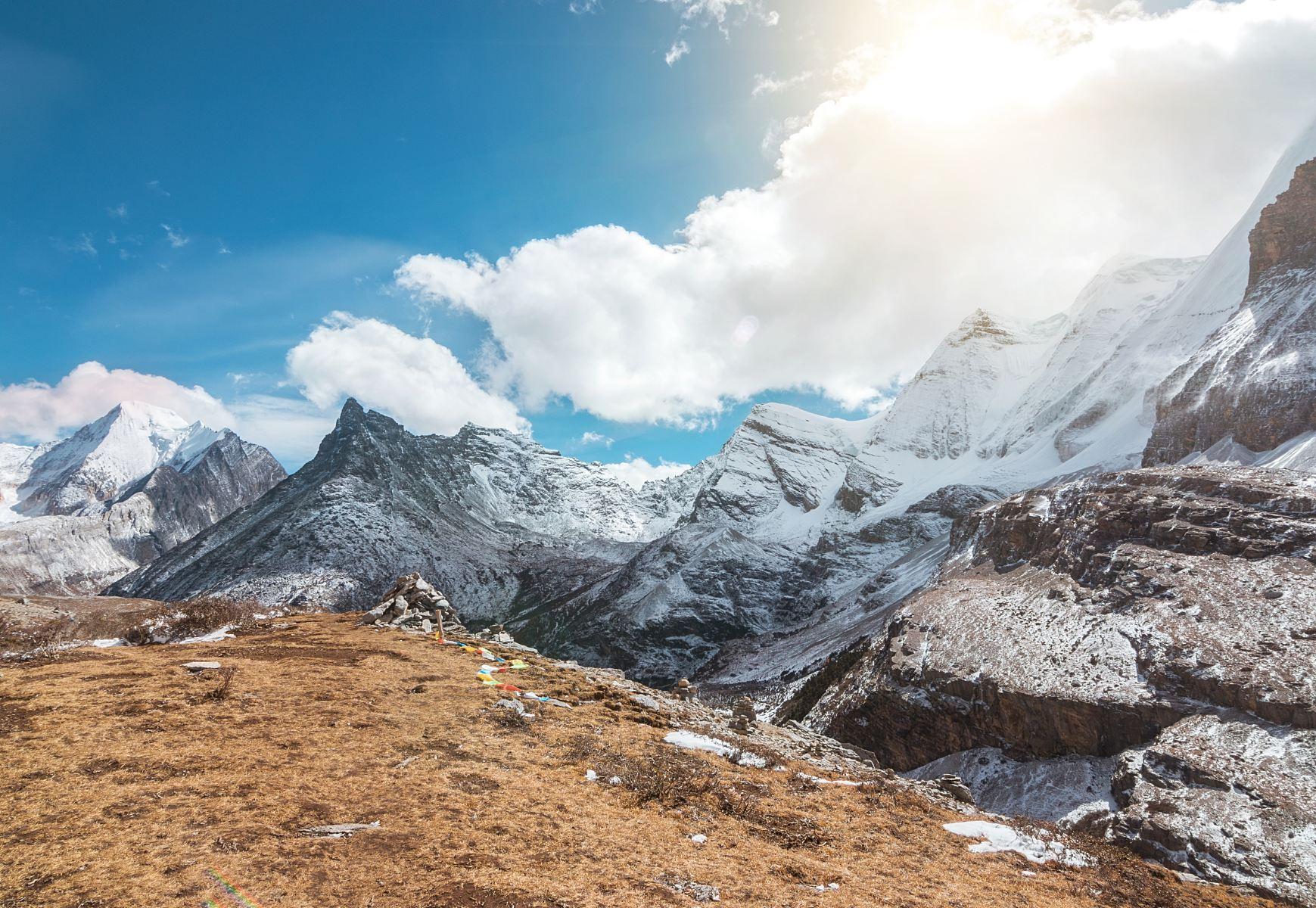 新都桥贡嘎雪山观景台